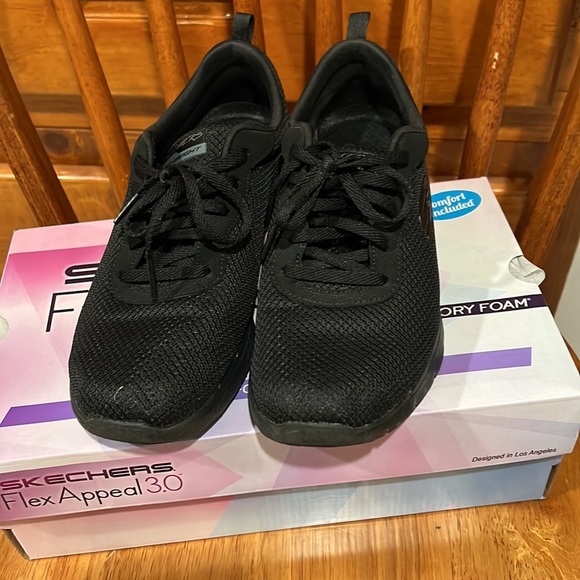 Skechers Flex Appeal 3.0 With Air-Cooled Memory Foam - Picture 7 of 12